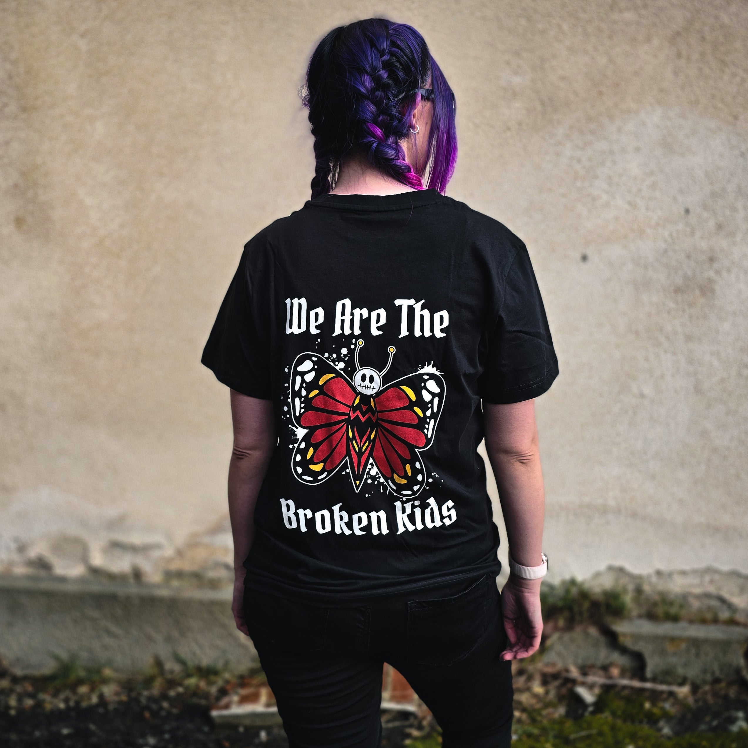 "Broken Kid" T-Shirt