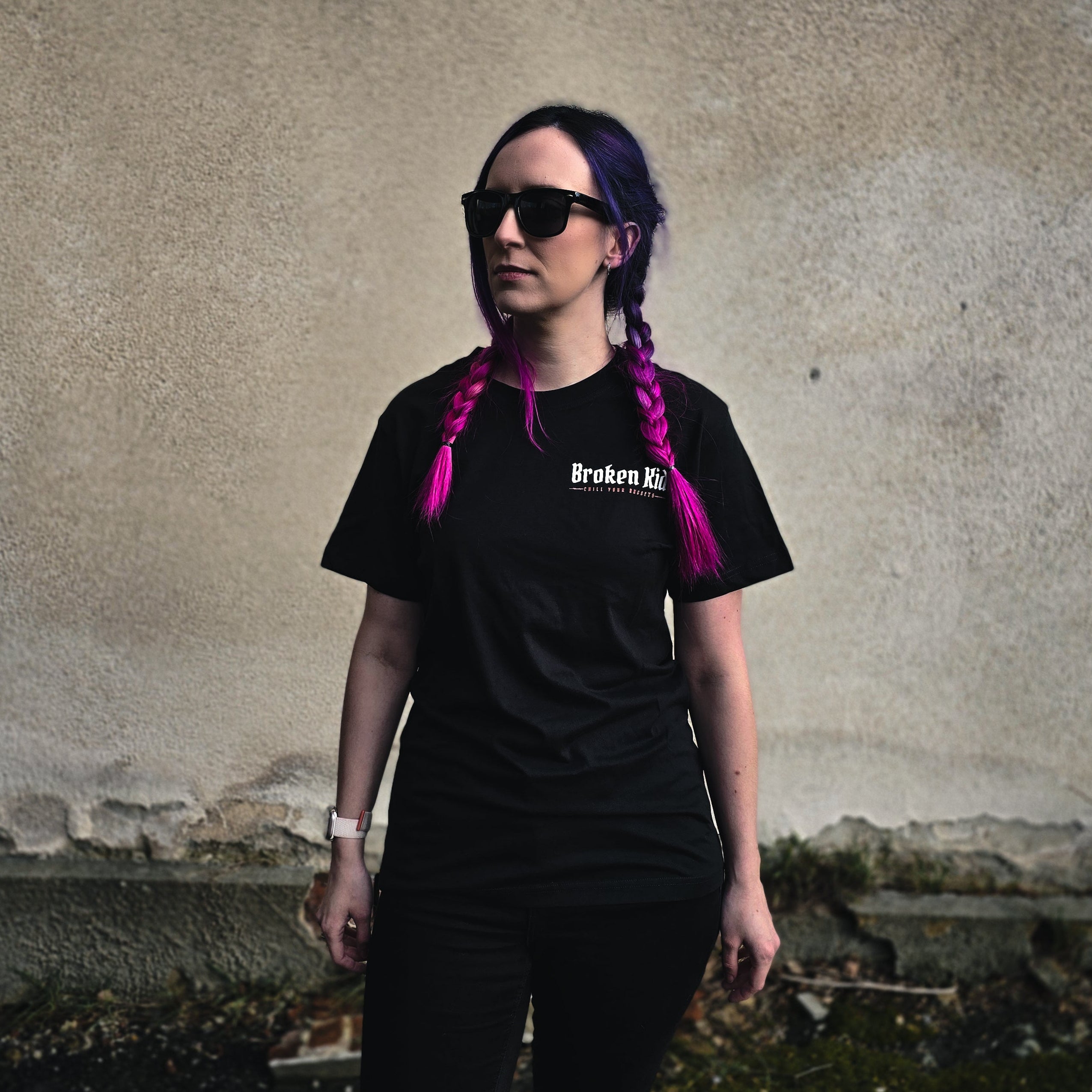 "Broken Kid" T-Shirt