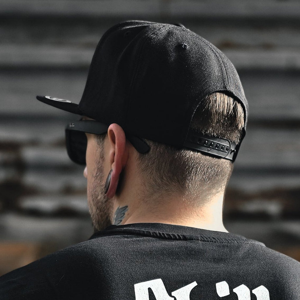 "kurwa" Cap - Black/Green Edition