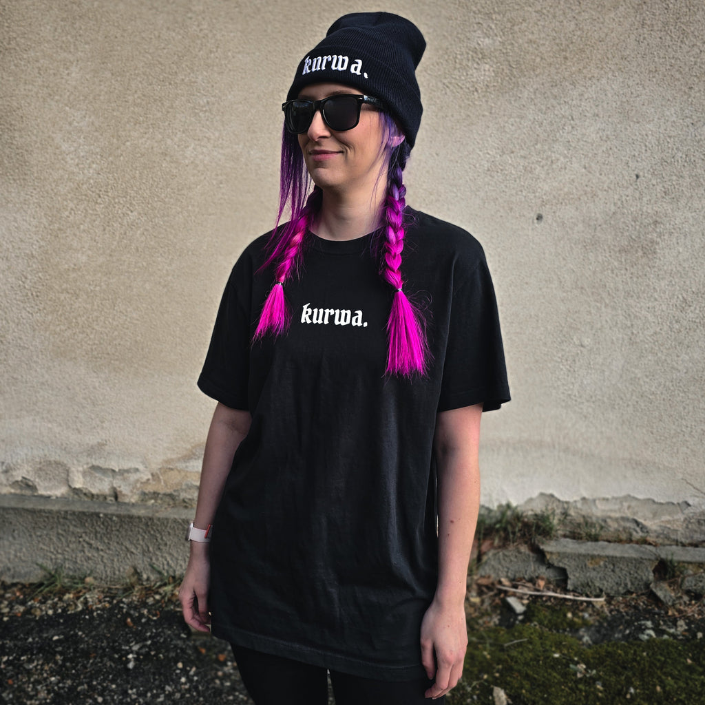 "kurwa" T-Shirt